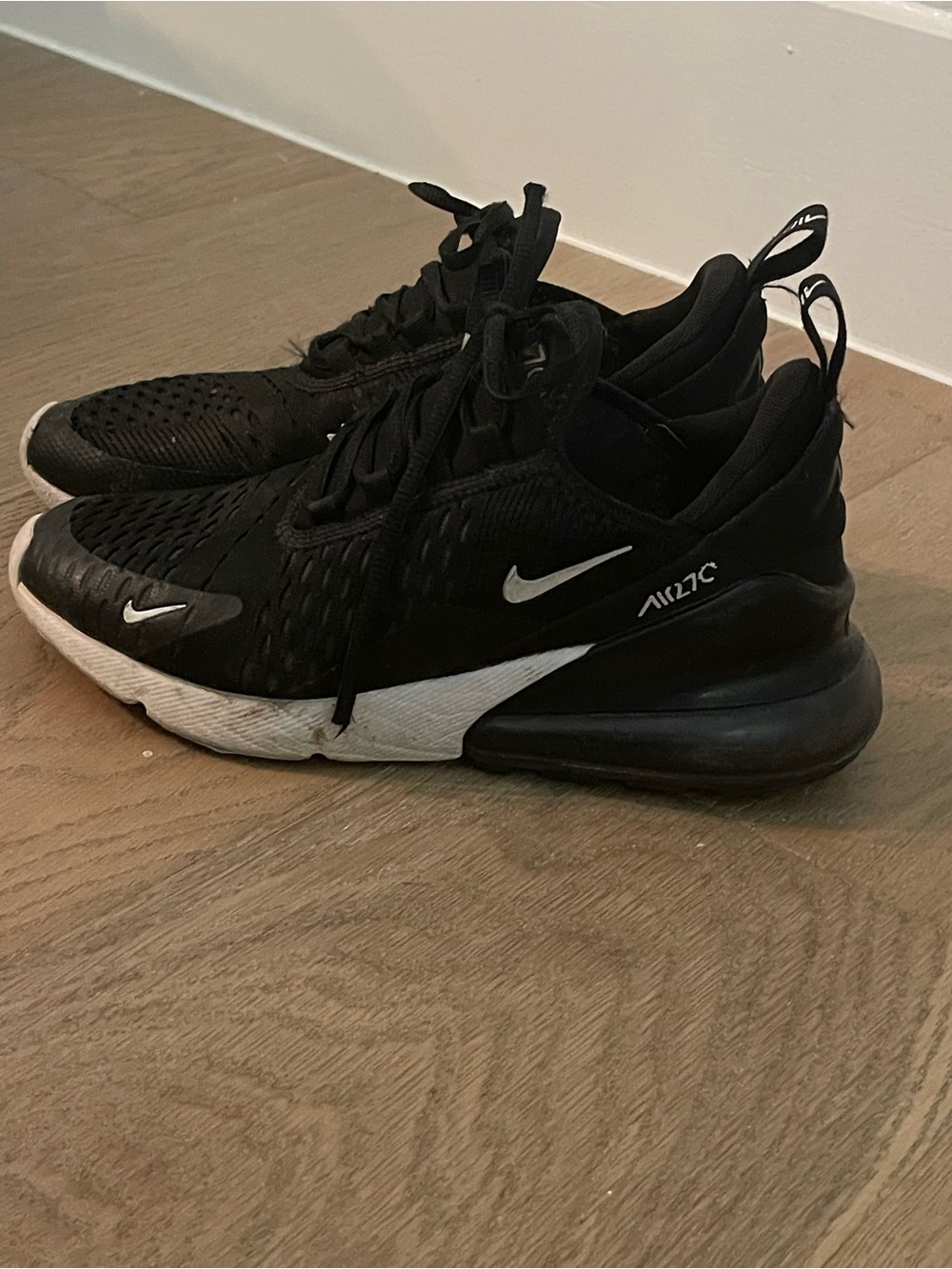 Nike Air Max 270 boys Black with White Accents Sneakers